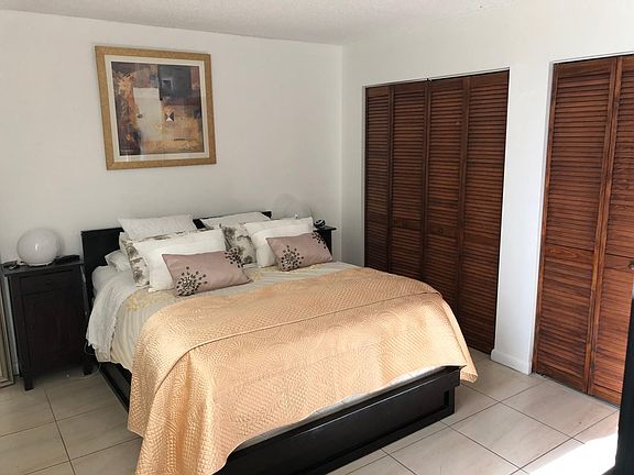 3rd image of 9400 W Flagler St APT 306