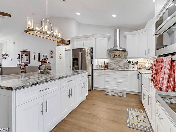 5th image of 2606 NW 25th St