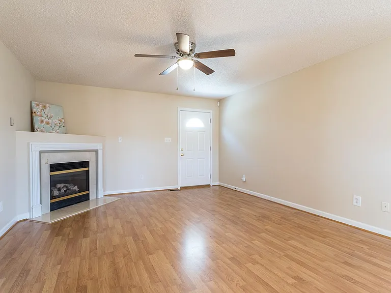 60 Blairwood Dr — Photo 12