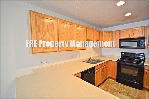 3rd image of 1195 E Privet Dr Unit 2-211