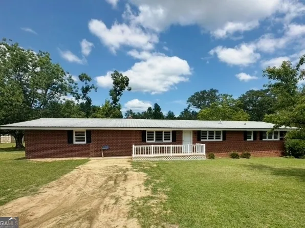 178 Advantage Ln, Swainsboro, GA 30401