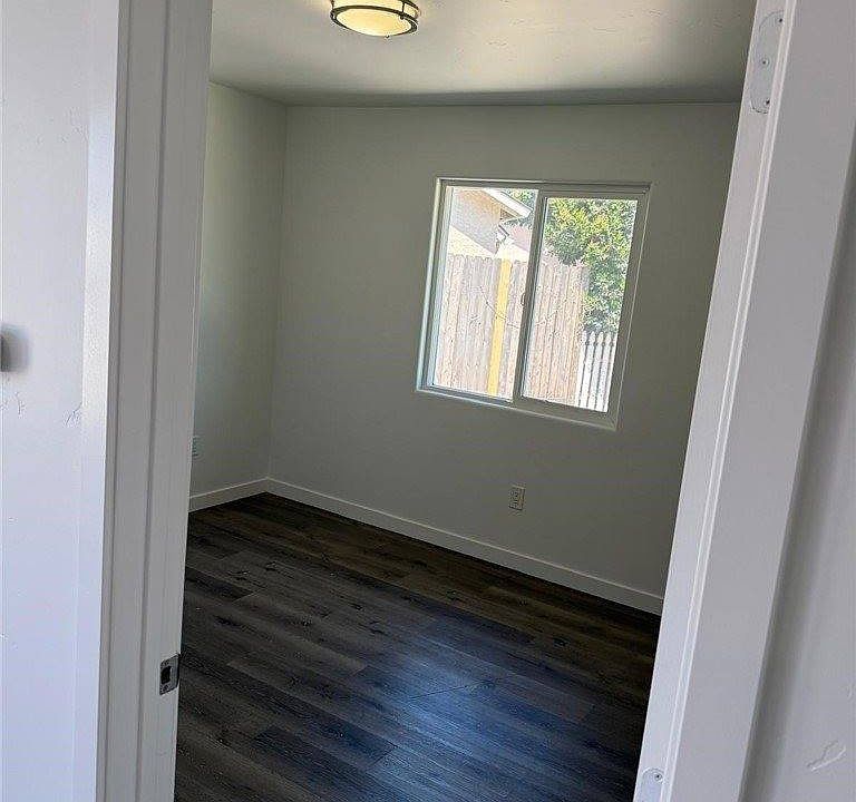 1st image of 1217 Jessie Ct