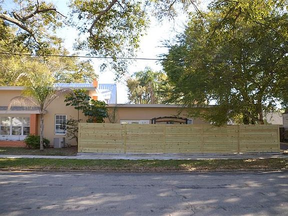 4th image of 2350 14th St N