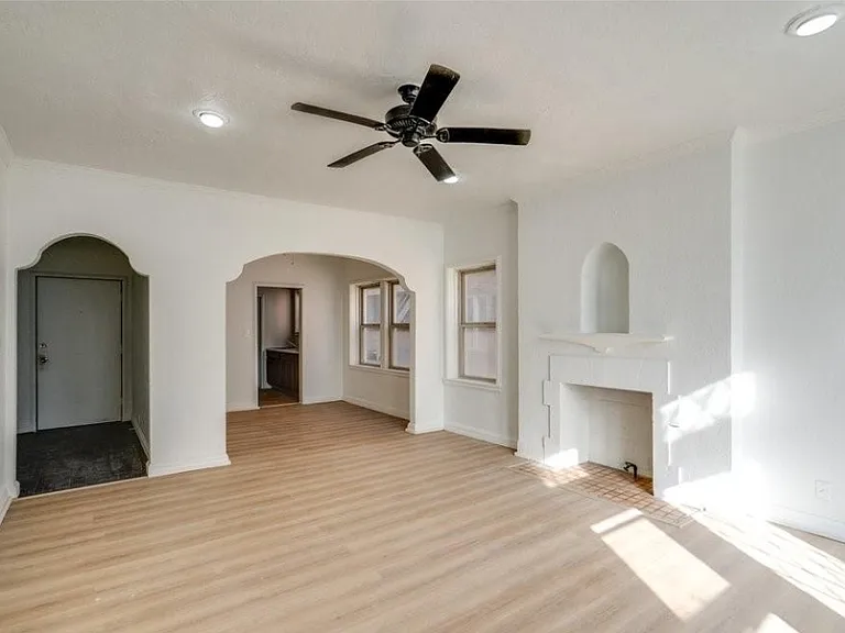 2848 S Moreland Blvd #10 — Photo 4