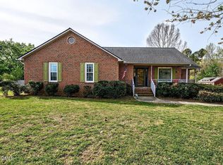 9721 Weathering Ct, Zebulon, NC 27597