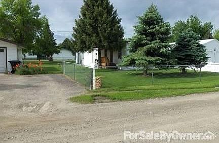2nd image of 310 Nash Ln