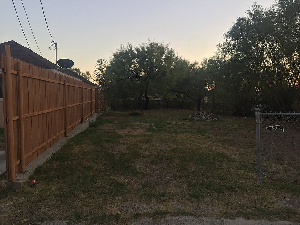 2nd image of 1680 E Rio Grande St
