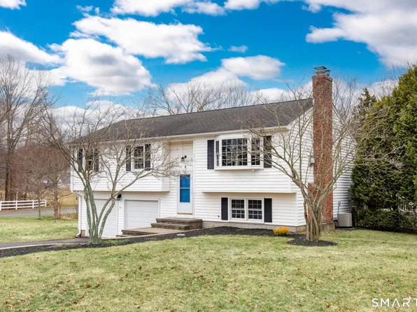 8 Still Field Road, Manchester, CT 06040