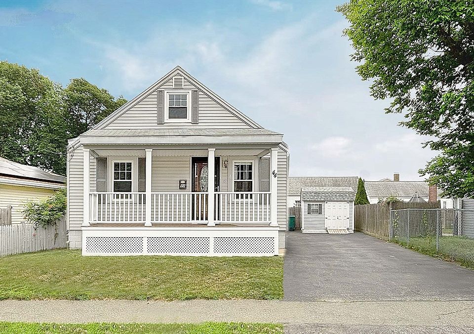 1st image of 44 Harmon St