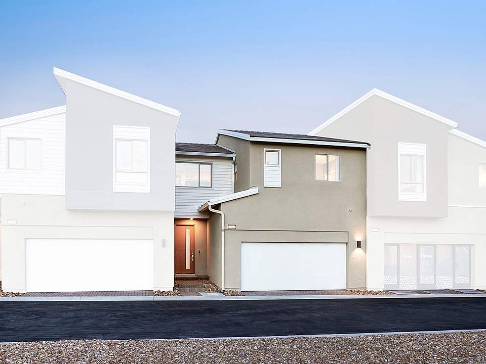 Evolve Plan 1 Model - Front Exterior
