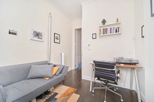 Rented by Living New York | media 13