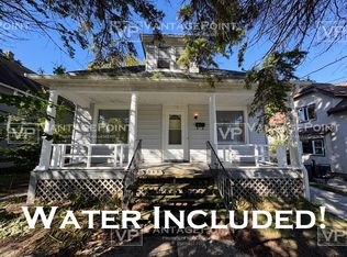 1218 South 16th Street - OAN - Lower Front, Manitowoc, WI 54220