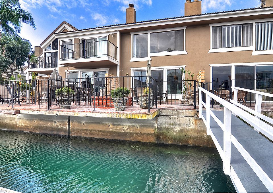 2nd image of 16086 Bonaire Cir
