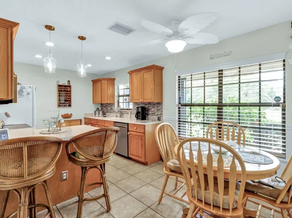 1226 32 Avenue SW, Vero Beach, FL 32968