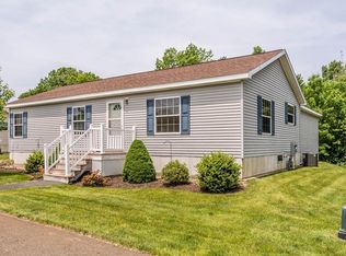 3 Skyview Dr, Brockton, MA 02301