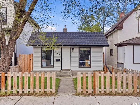 505 F AVENUE S, Saskatoon, SK S7M 1T6