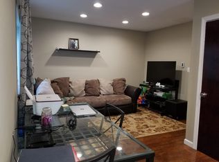 69 Ojibwa Rd #B, Shelton, CT 06484