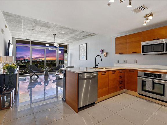 3rd image of 3250 NE 1st Ave APT 1011