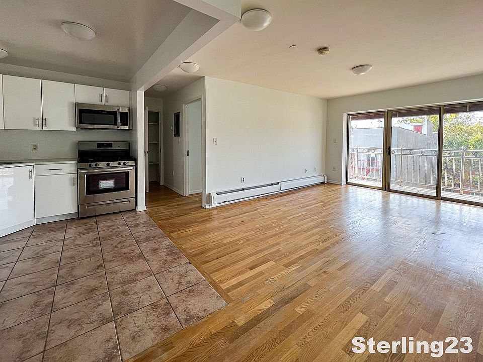 1st image of 3132 31st St APT 4D