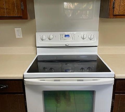 5th image of 3906 Danube Cir