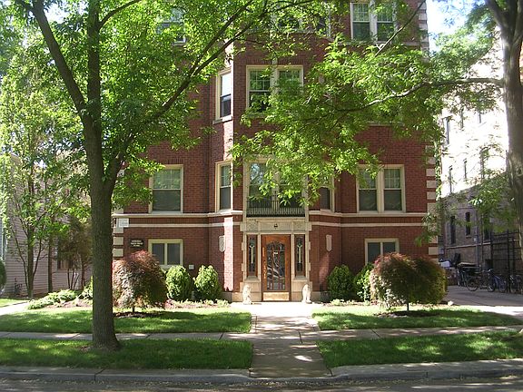 2nd image of 914 Crain St #73978