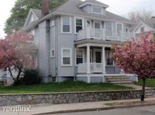 137 School St, Watertown, MA 02472