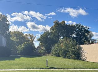 8453 W 79th St, Justice, IL 60458