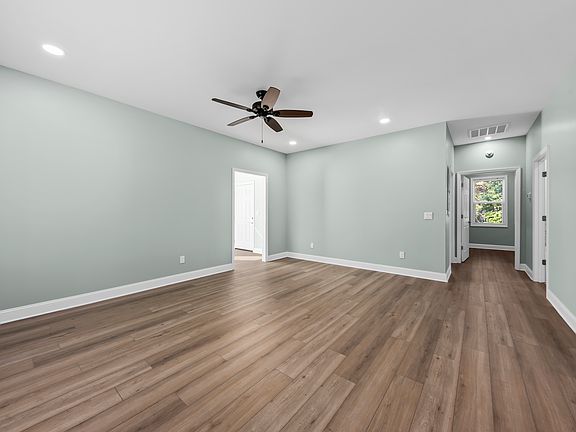4th image of 3934 Dorsey Ave #B