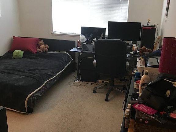 5th image of 400 Ortega Ave #400B