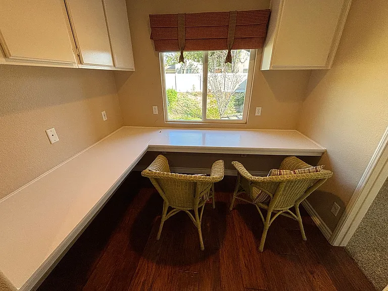 1163 Via Vista Dr — Photo 18