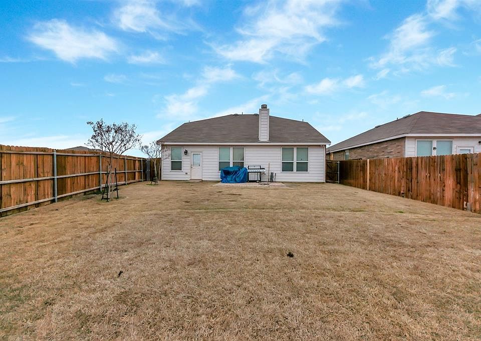 1st image of 2300 Mirandesa Dr