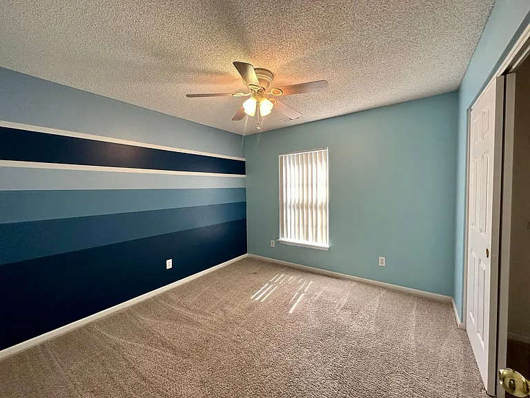 5091 Ballantine Dr — Photo 19