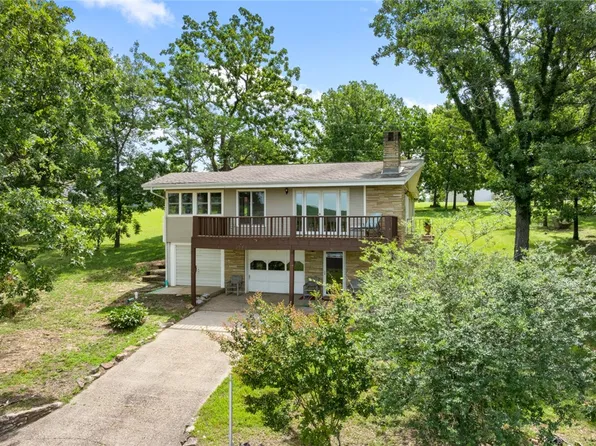 1743 Parkview Dr, Diamond City, AR 72644