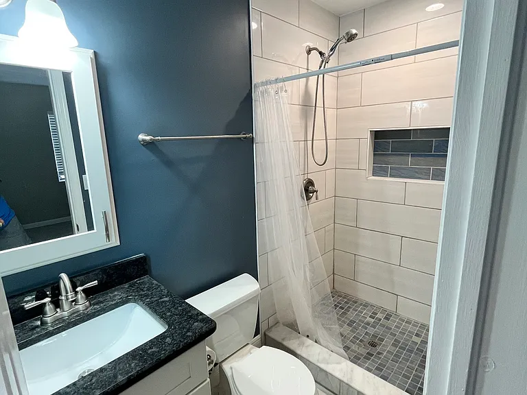 1554 Hillcrest Dr — Photo 18