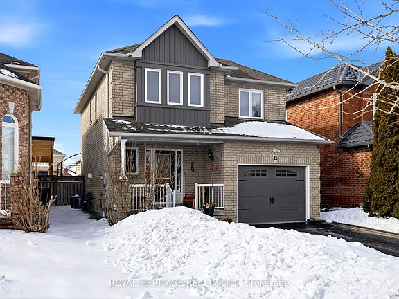 3rd image of 12 Floree St