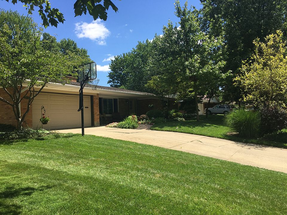 1st image of 4612 Parklawn Dr