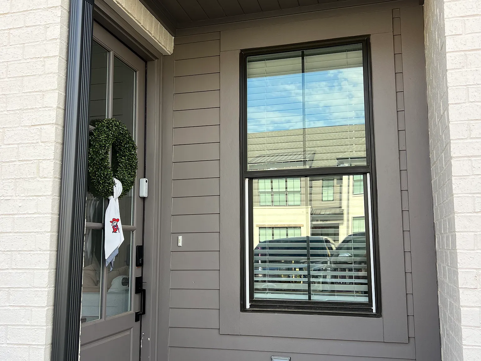 3 bed, 3.5 bath, $3,300 — Photo 3