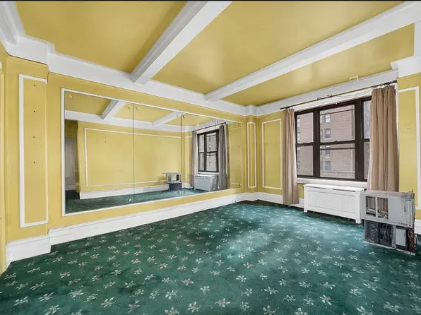 65 East 96th Street image 5 of 10