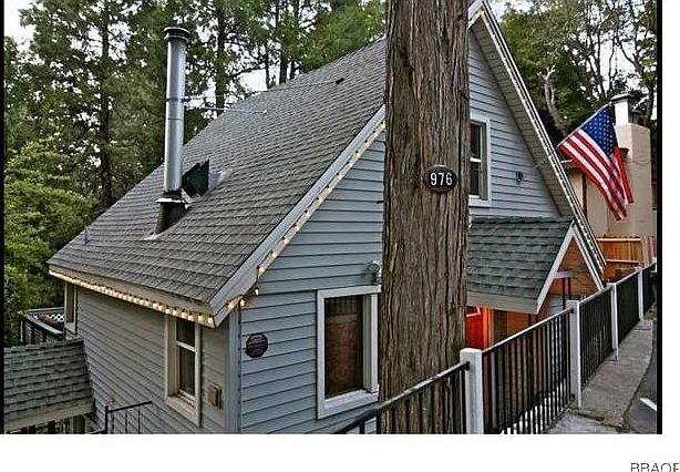 1st image of 976 Mecham Dr