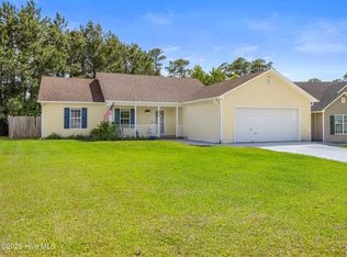 205 N Stephanie Ct, Jacksonville, NC 28540