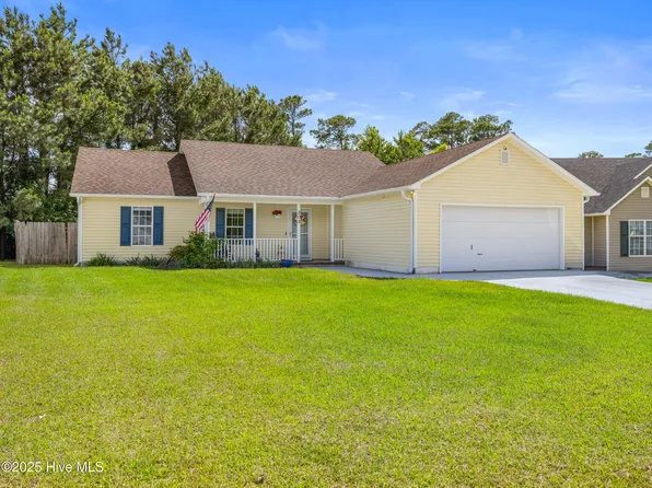 205 N Stephanie Court, Jacksonville, NC 28540