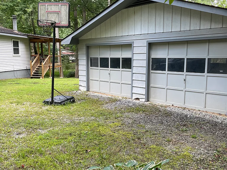 787 Coweeta Lake Cir — Photo 1