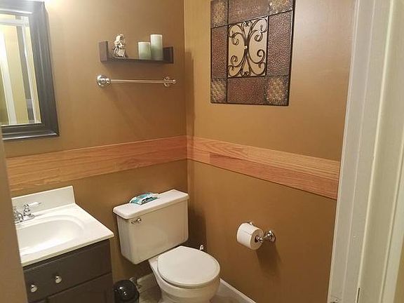 5th image of 1494 Knotty Pine Dr