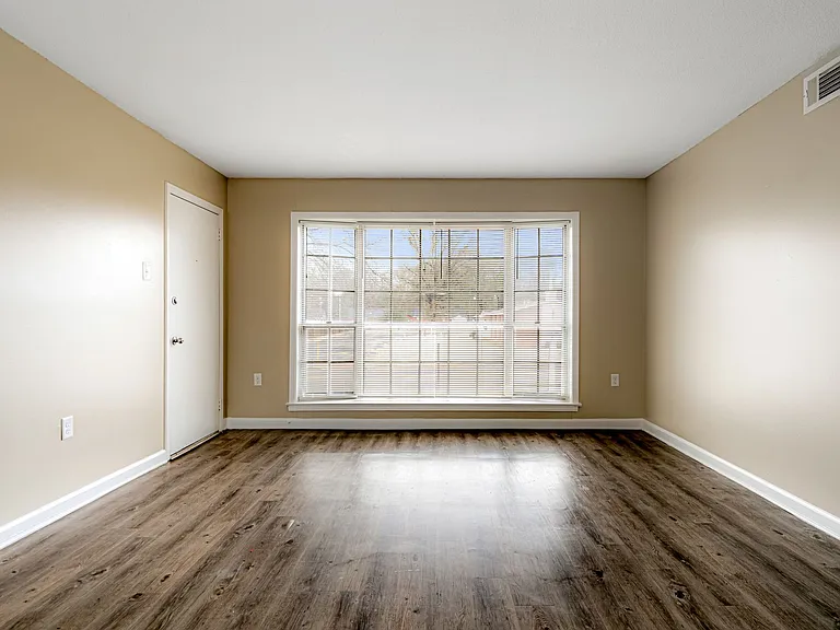 Sherwood Flats — Photo 38