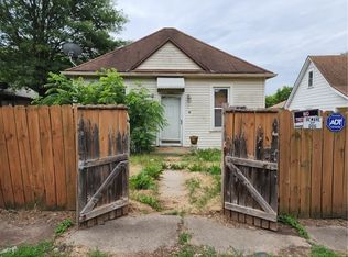 3304 Locust St, Saint Joseph, MO 64501