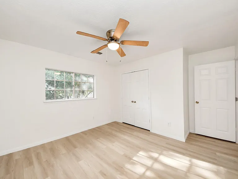 3046 Texas Oak Dr — Photo 10