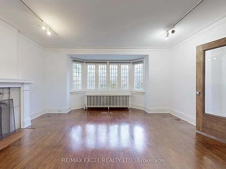317 Warren Rd — Photo 12