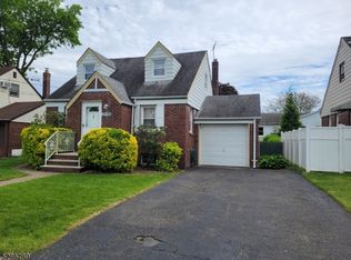 23-06 Fairmount Pl, Fair Lawn, NJ 07410