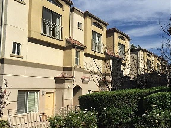 2nd image of 5240 Premiere Hills Cir APT 215