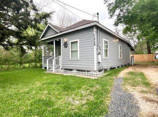7215 Gonzales St, Houston, TX 77020